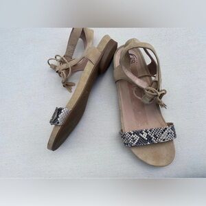 Abeo Bio System Strappy Beige Suede Leather Flat Laceup Sandal WN 10 Snake